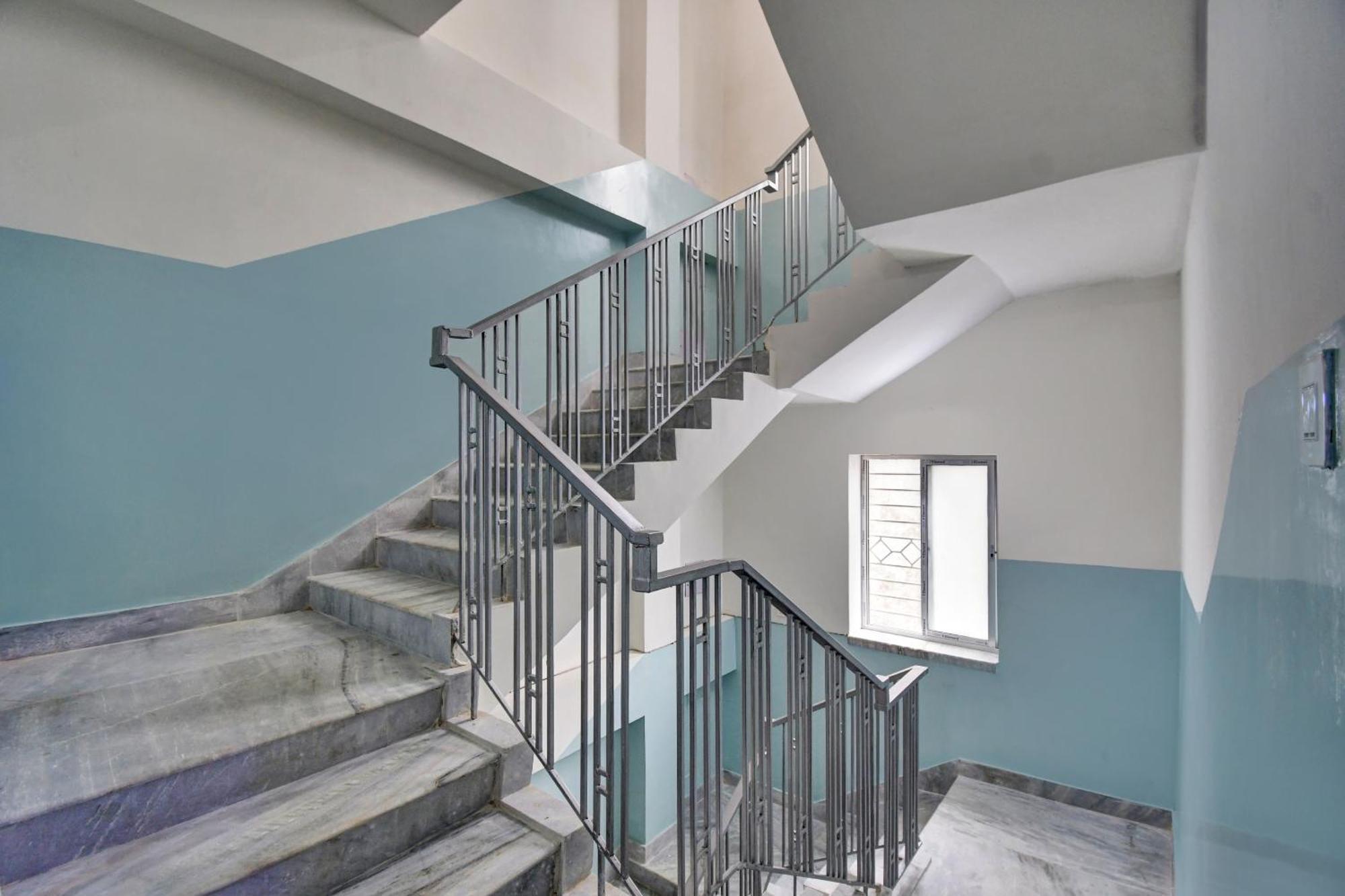 Hotel O Diamond Regency Near Birla Mandir Kolkata Luaran gambar